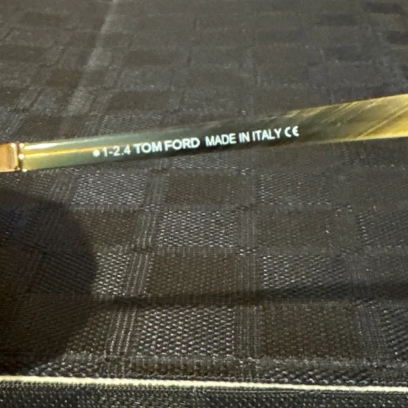 TOM FORD 5332 COL 005 SIZE 51/20/150. HORN TEMPLE BLACK METAL FRONT. - Picture 8 of 8